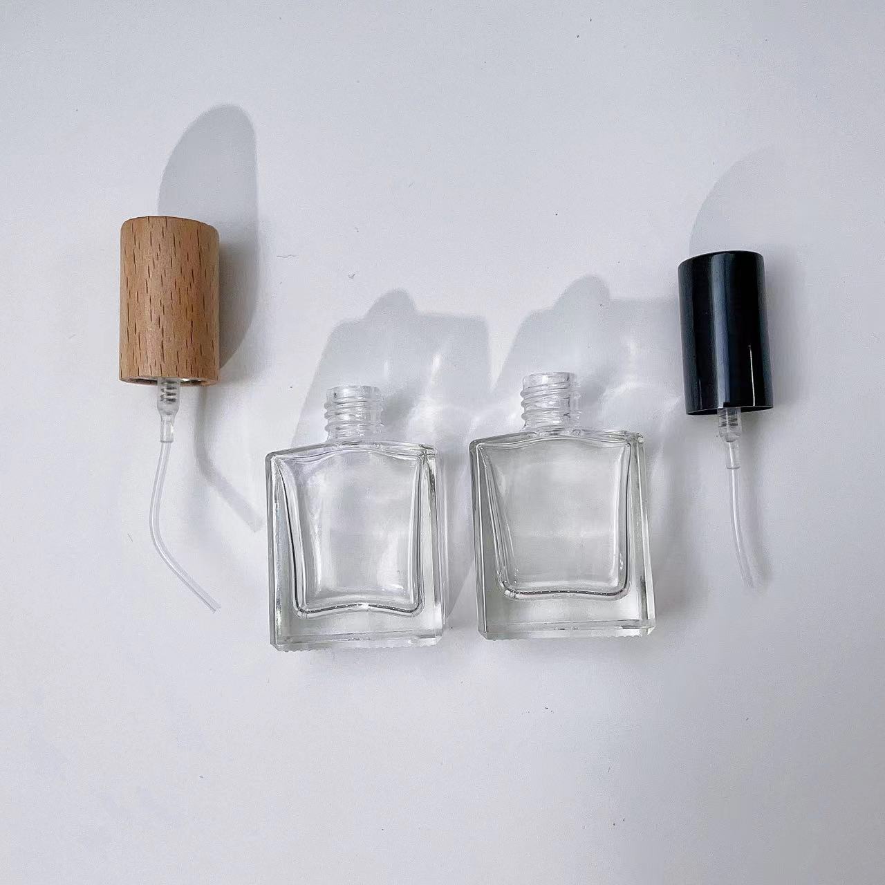 Flacone Spray per profumo in v - Perfume Fragrance Machine recensione e prezzo